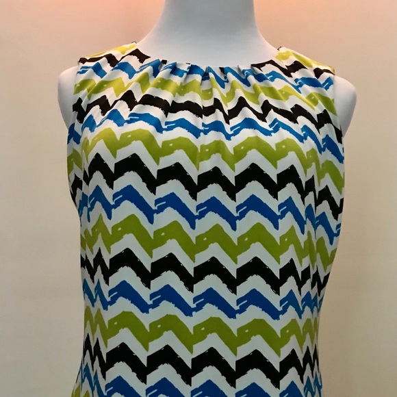 Calvin Klein Shell - Picture 2 of 4